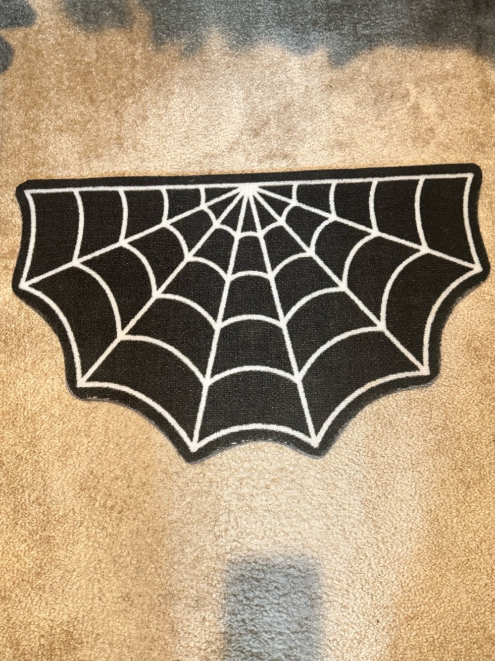 Sourpuss Half Spiderweb Rug - Picture 2 of 2